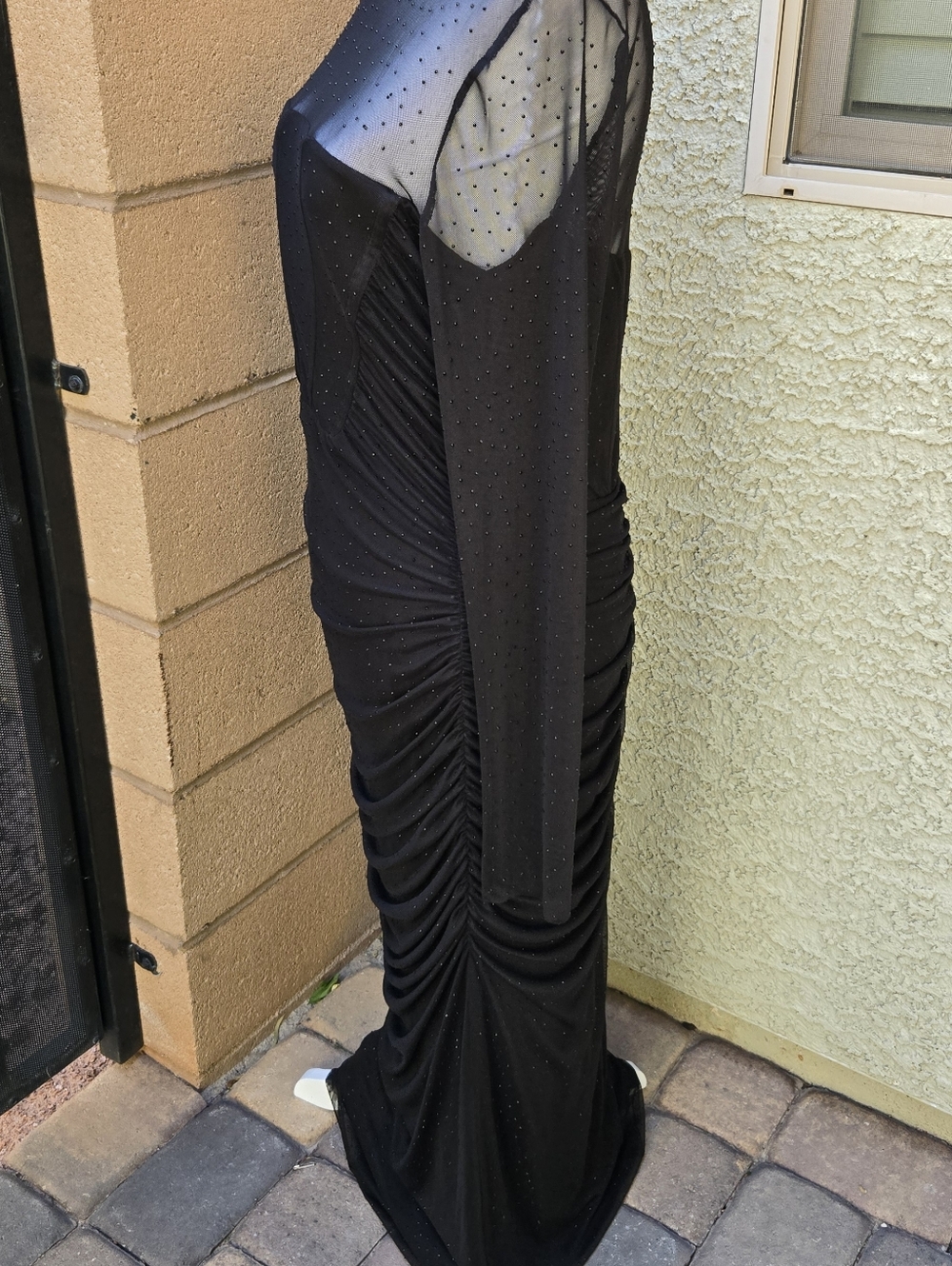 Black Halo Lexington Long Sleeve Mesh Evening Gown - Picture 9 of 16